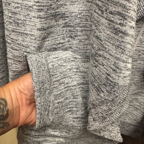 Athleta Blissful open-front hooded cardigan - Picture 5 of 9